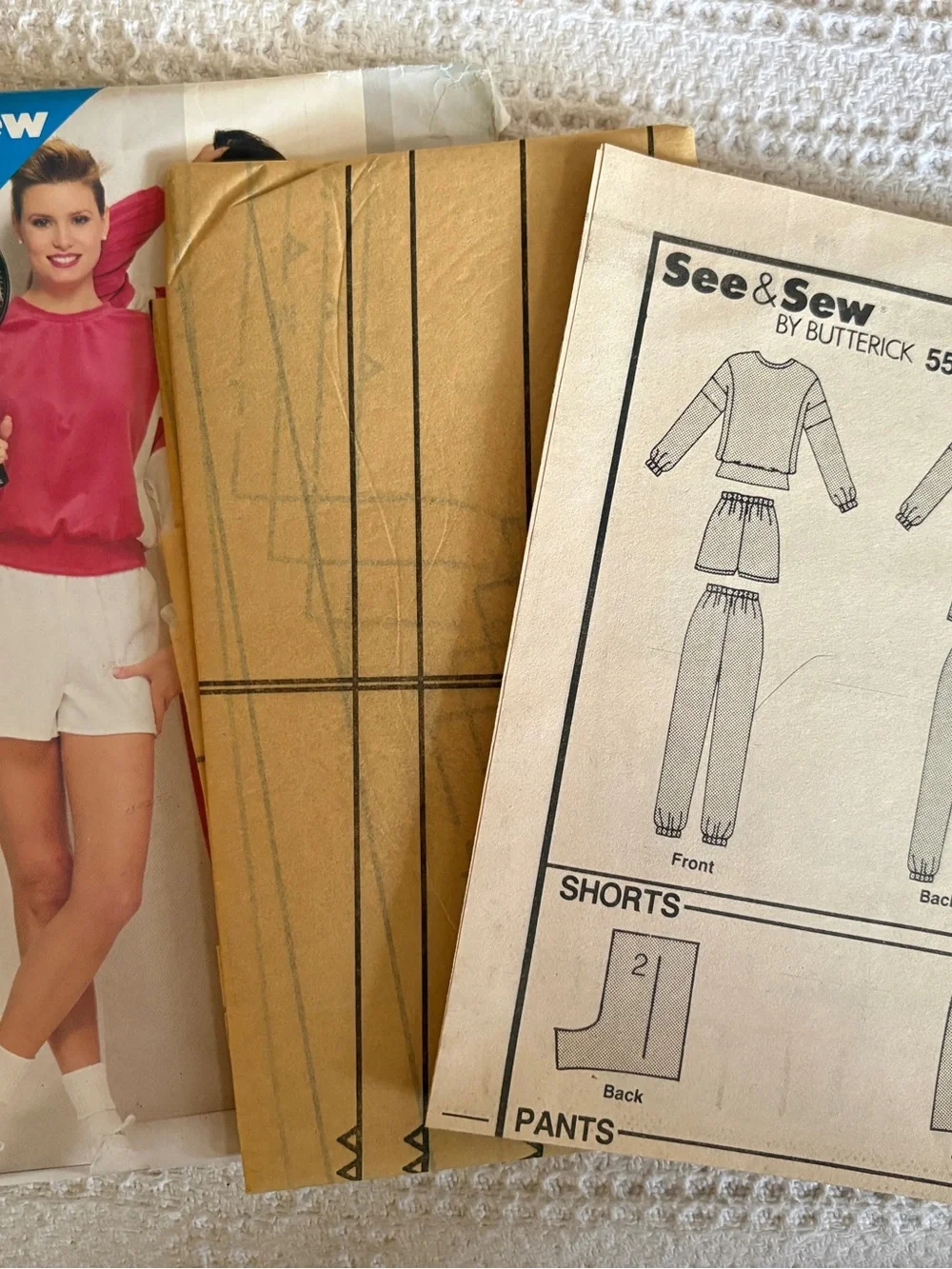 Vintage Butterick See & Sew Pattern 5513A for Misses’ Top, Pants, and Shorts